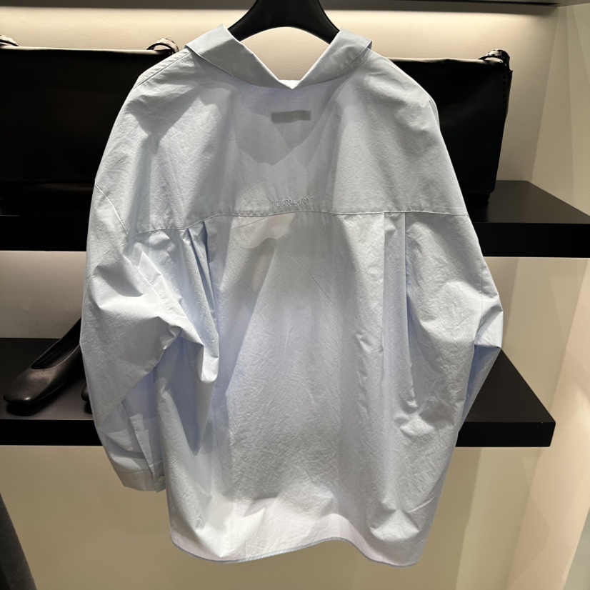 FEBRUARY 11東大門代購女裝新款26春夏時尚熱賣襯衫蕾絲衫FEBRUARY 11襯衫/蕾絲衫