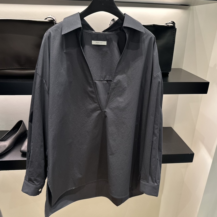 FEBRUARY 11東大門代購女裝新款26春夏時尚熱賣襯衫蕾絲衫FEBRUARY 11襯衫/蕾絲衫圖色2