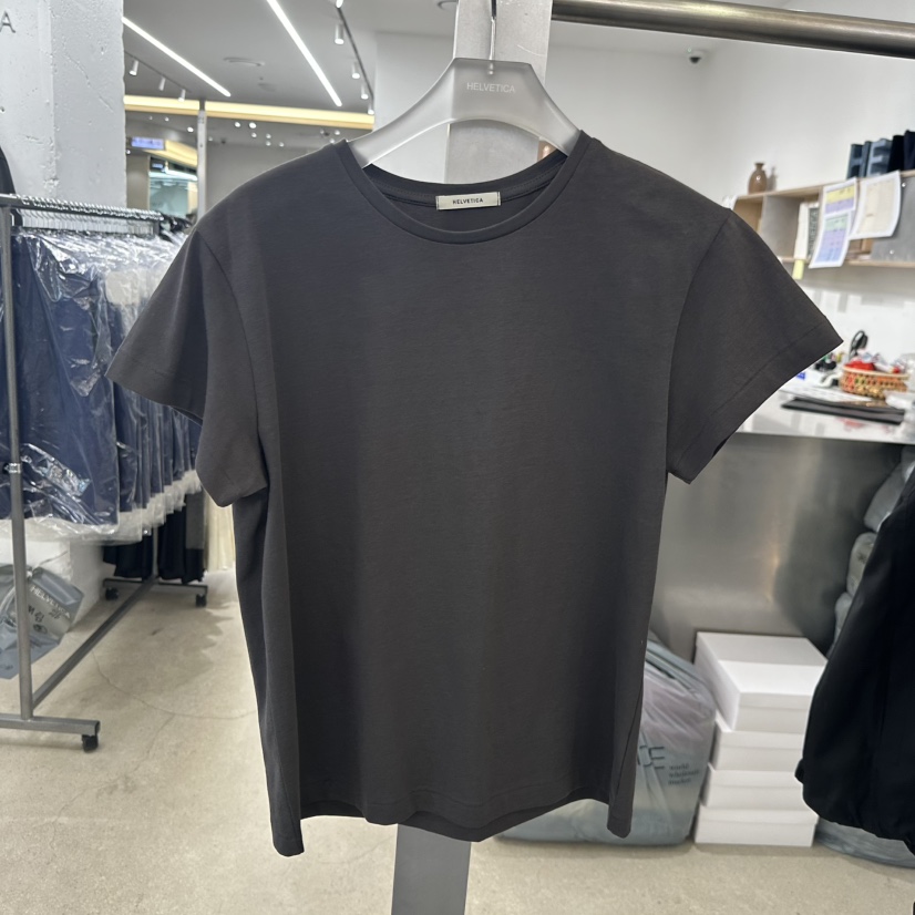 HELVETICA東大門直郵女士新款人氣休閑熱賣推薦時尚真品T恤HELVETICAT恤圖色6墨色