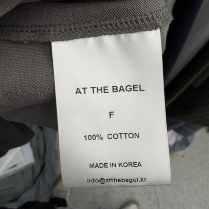 AT THE BAGEL東大門直郵女裝新款時尚休閑推薦26春夏長袖T恤AT THE BAGEL長袖T恤