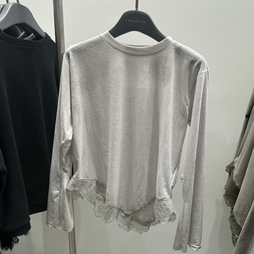TARABY MOTION韓國代購女士新款26春夏長袖T恤天鵝絨蕾絲TARABY MOTION長袖T恤圖色2