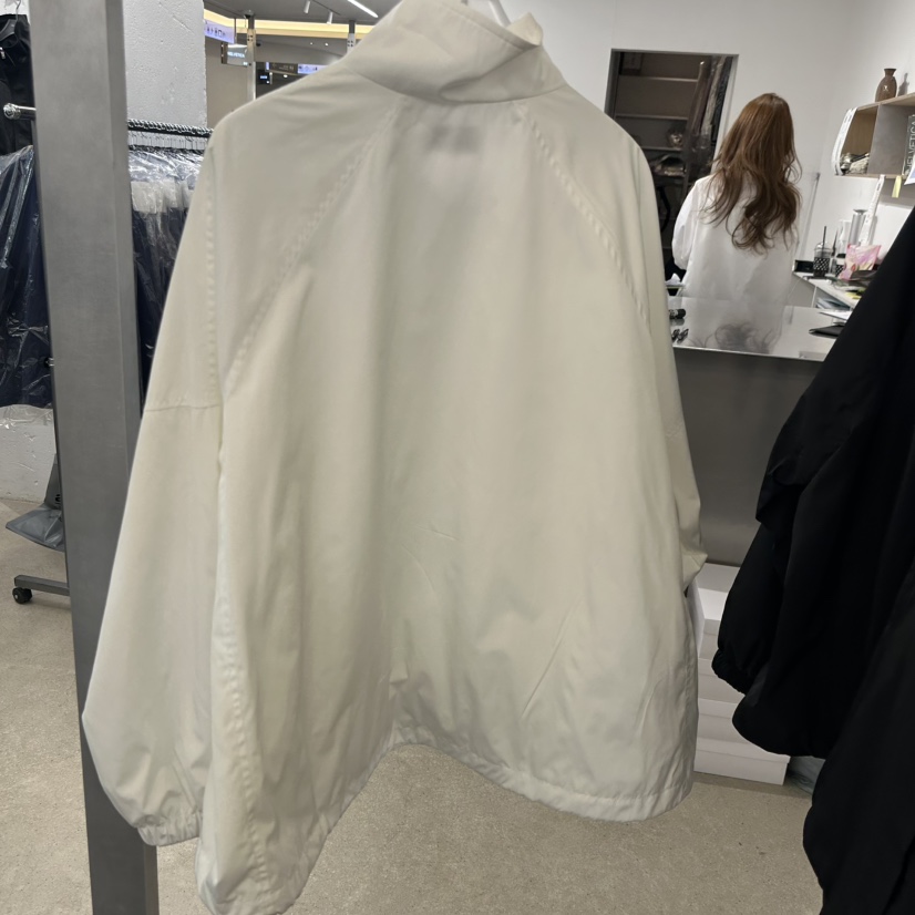 HELVETICA東大門直郵女士新品時尚熱賣休閑推薦職業26春夏夾克HELVETICA夾克