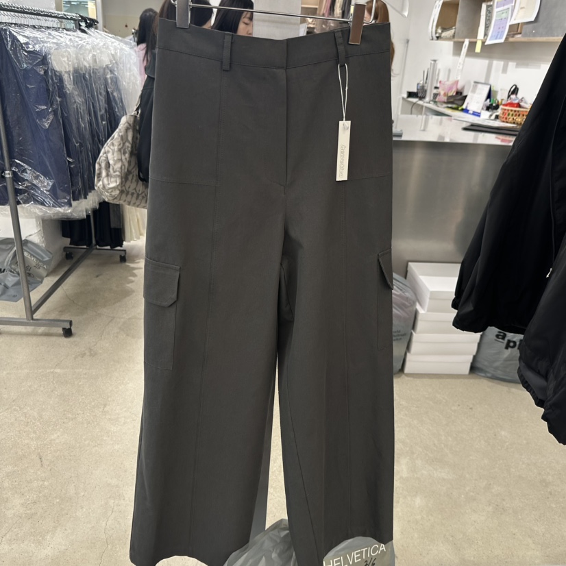 HELVETICA韓國直郵女裝新品26春夏熱賣人氣時尚休閑休閑褲HELVETICA休閑褲圖色3