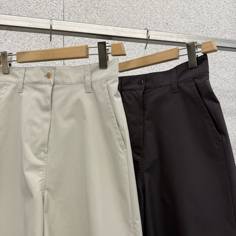 AT THE BAGEL韓國代購女裝新品時尚真品休閑職業人氣短褲AT THE BAGEL短褲