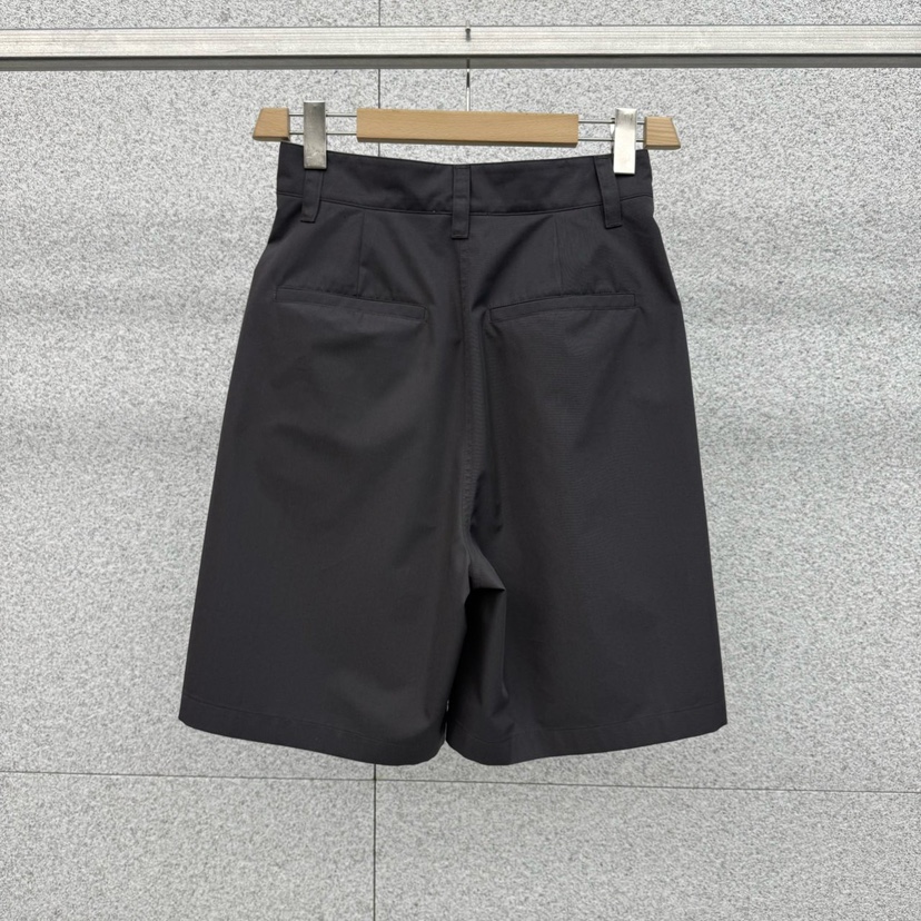 AT THE BAGEL韓國代購女裝新品時尚真品休閑職業人氣短褲AT THE BAGEL短褲