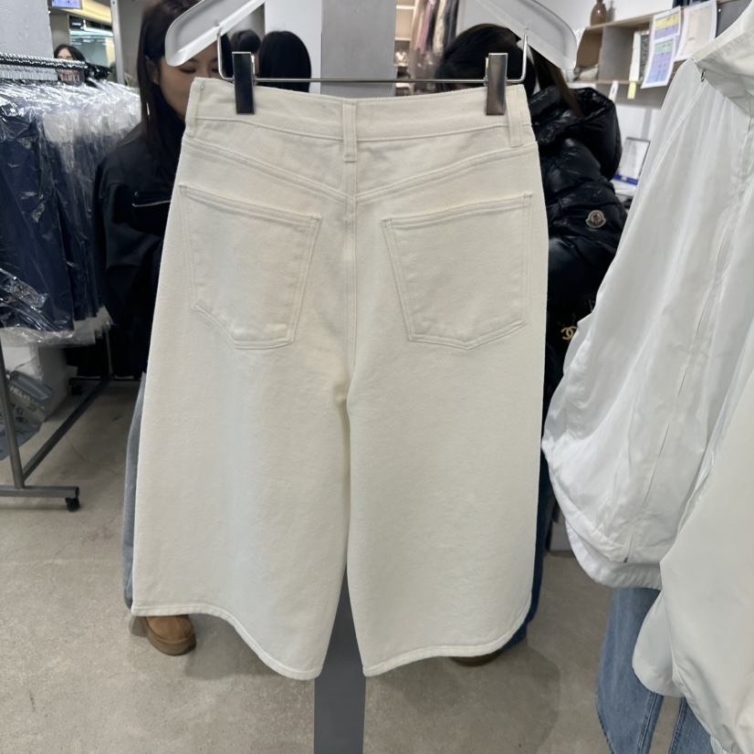 HELVETICA東大門實拍女士新品職業熱賣時尚休閑人氣真品短褲HELVETICA短褲