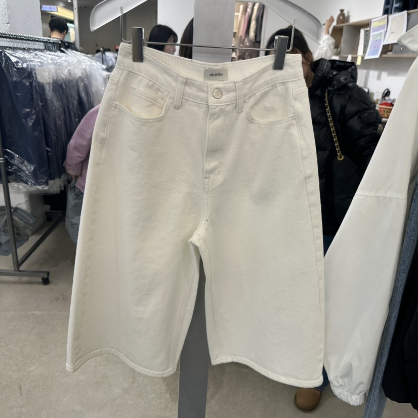 HELVETICA東大門實拍女士新品職業熱賣時尚休閑人氣真品短褲HELVETICA短褲圖色1