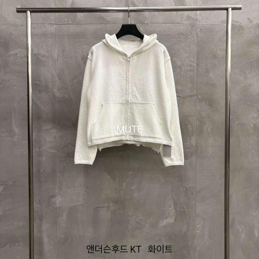 MUTE-P韓國直郵女士新品時尚推薦熱賣職業人氣26春夏衛衣MUTE衛衣圖色1