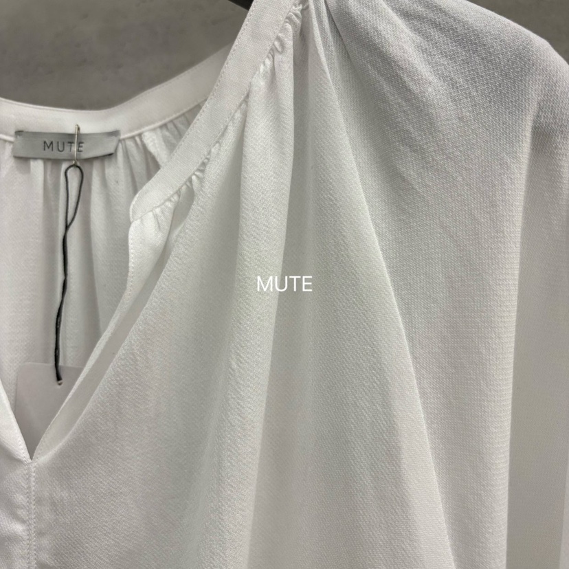 MUTE-P東大門代購女士新款熱賣26春夏時尚人氣襯衫蕾絲衫MUTE襯衫/蕾絲衫