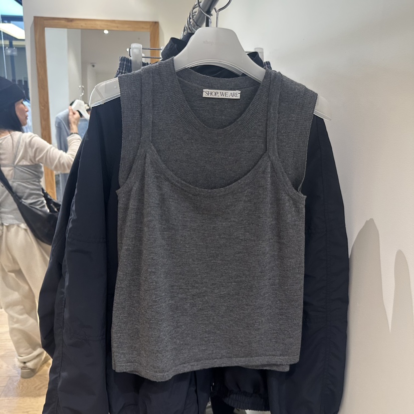 WE ARE/WELOVER東大門代購女裝新款人氣吊帶背心不含內搭SHOP_WE ARE吊帶/背心圖色1