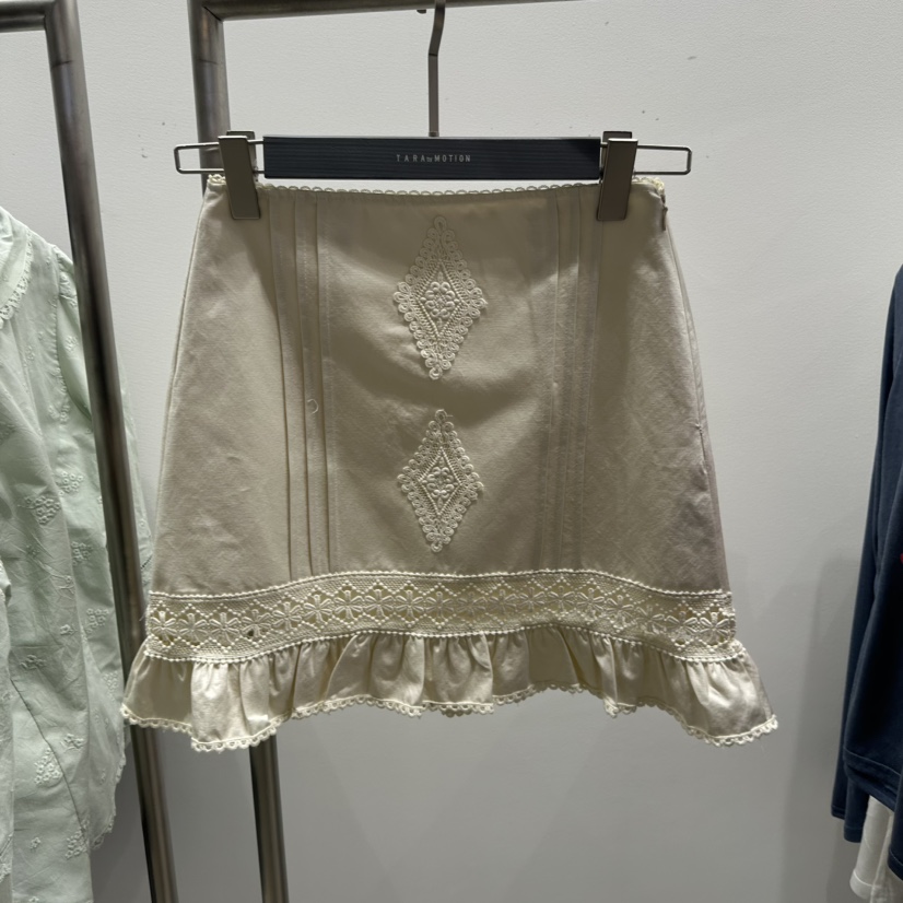 TARABY MOTION韓國代購女裝新款時尚人氣26春夏職業短裙TARABY MOTION短裙圖色1