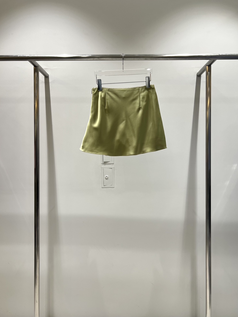 CESTLAVIE東大門實拍女裝新品推薦熱賣真品人氣時尚裙褲緞面CESTLAVIE裙褲