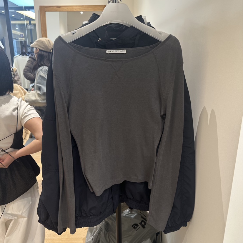 WE ARE/WELOVER東大門實拍女士新品26春夏推薦真品長袖T恤SHOP_WE ARE長袖T恤圖色2墨色