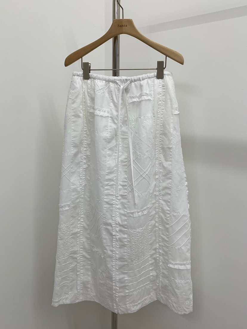 LOVE MY SANTA東大門實拍女裝新款26春夏人氣推薦長裙蕾絲Santa/LOVE MY SANTA長裙圖色1