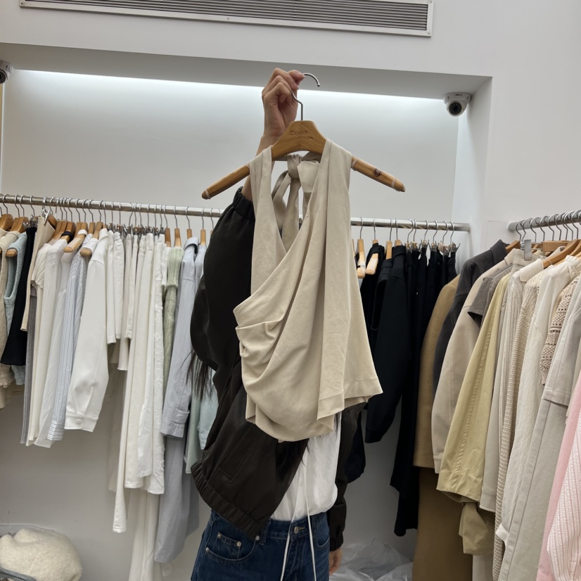 DRESS ROOM東大門直郵女裝新品人氣真品職業26春夏吊帶背心DRESS ROOM吊帶/背心圖色1