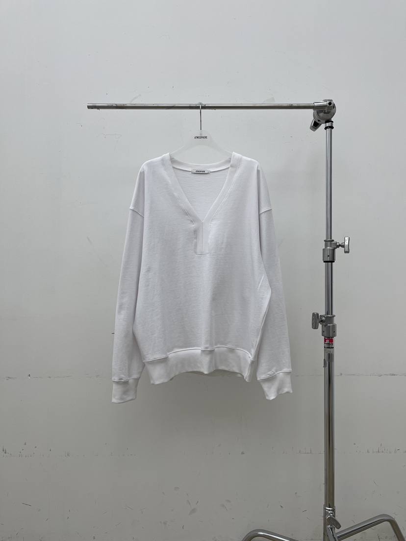 ATMOSPHERE韓國直郵女裝新款時尚休閑推薦人氣真品衛衣V領ATMOSPHERE/BLING衛衣圖色1