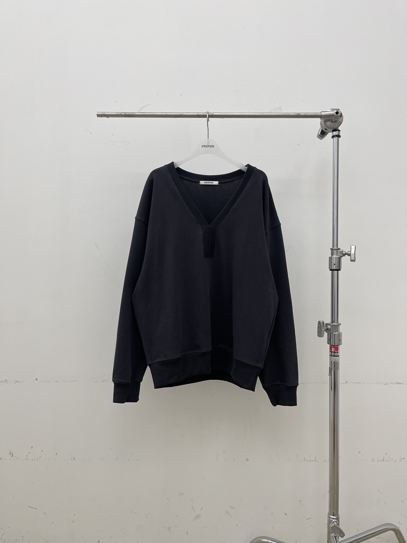 ATMOSPHERE韓國直郵女裝新款時尚休閑推薦人氣真品衛衣V領ATMOSPHERE/BLING衛衣圖色2