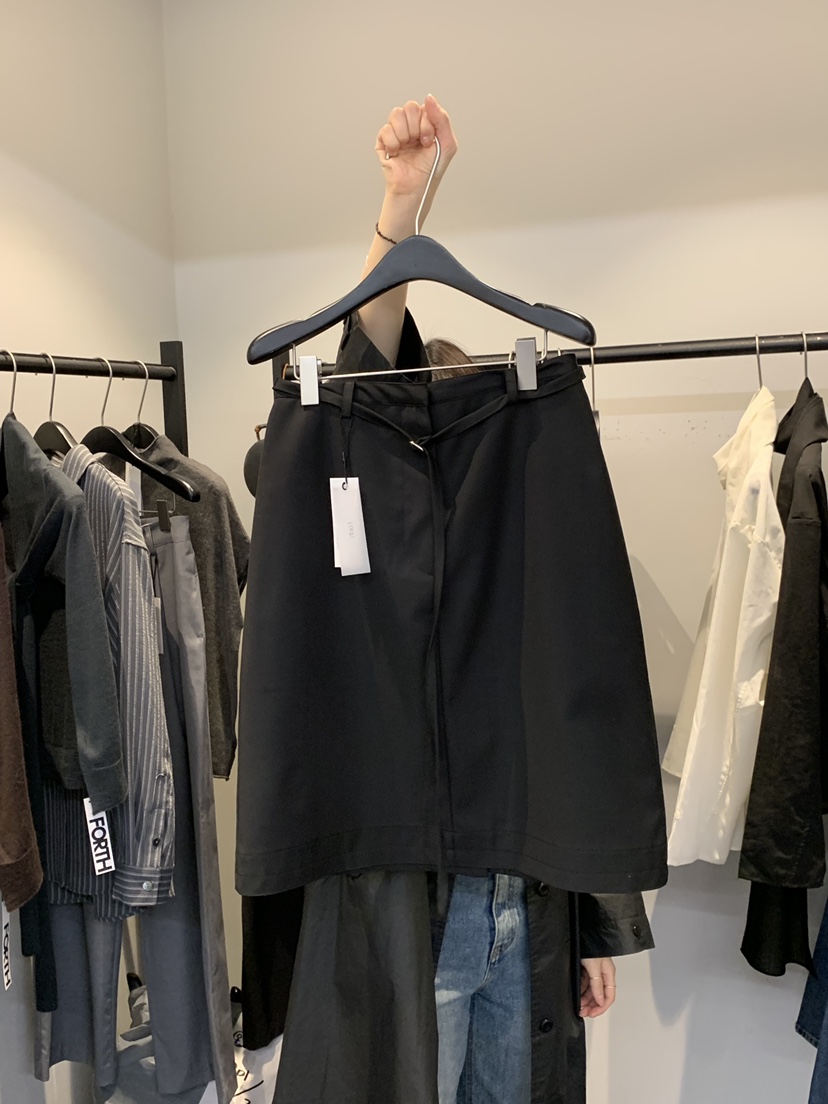 FORTH東大門代購女士新款真品熱賣職業半身裙中短裙含腰帶FORTH半身裙/中短裙圖色2