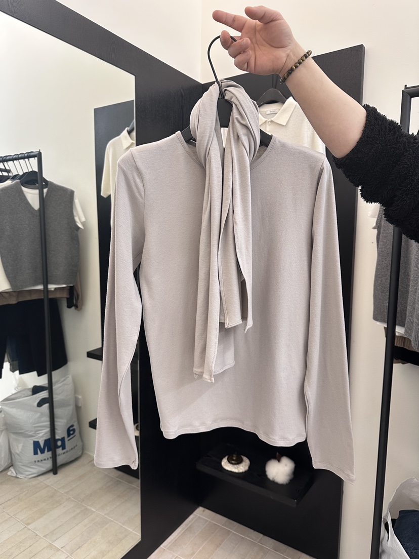 MOANI韓國代購女士新款26春夏推薦時尚真品長袖T恤含圍巾MOANI長袖T恤圖色3