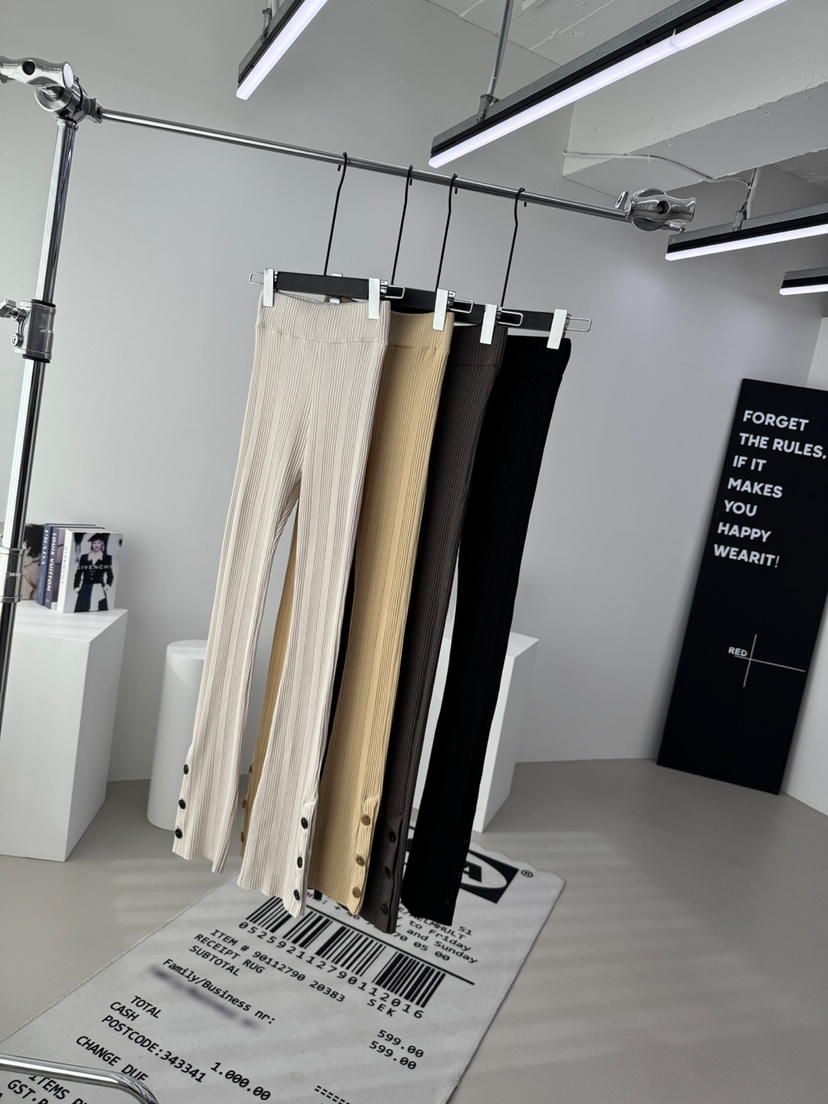 RED-A韓國直郵女裝新款人氣真品熱賣休閑打底褲鯊魚褲紐扣RED-A打底褲/鯊魚褲