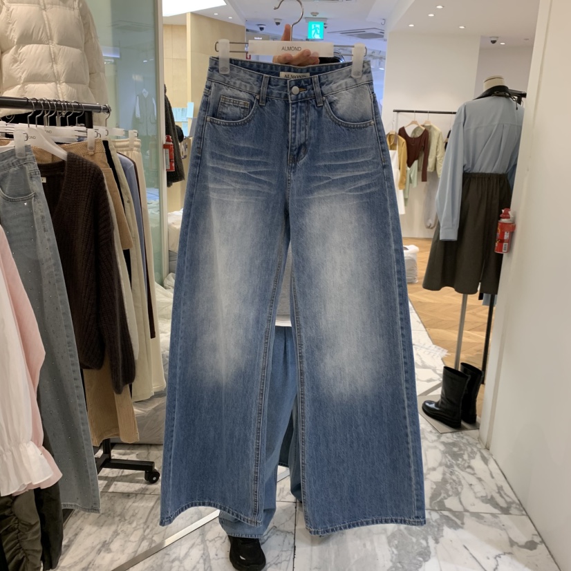 ALMOND東大門實拍女士新品休閑真品推薦人氣時尚牛仔褲喇叭ALMOND牛仔褲圖色1