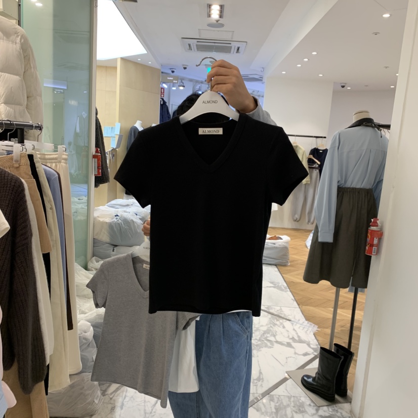 ALMOND東大門代購女裝新品熱賣休閑26春夏時尚人氣T恤V領ALMONDT恤圖色2