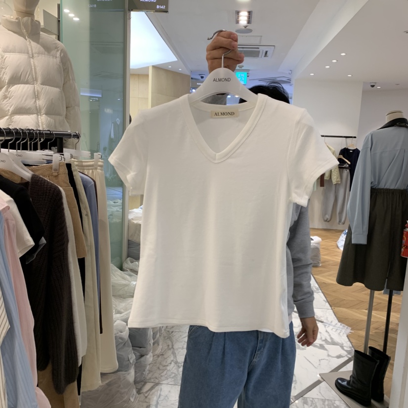 ALMOND東大門代購女裝新品熱賣休閑26春夏時尚人氣T恤V領ALMONDT恤圖色4