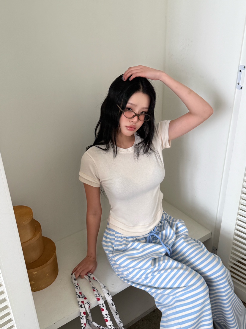 LAIVE東大門實拍女裝新款真品時尚推薦熱賣休閑人氣26春夏T恤LAIVET恤