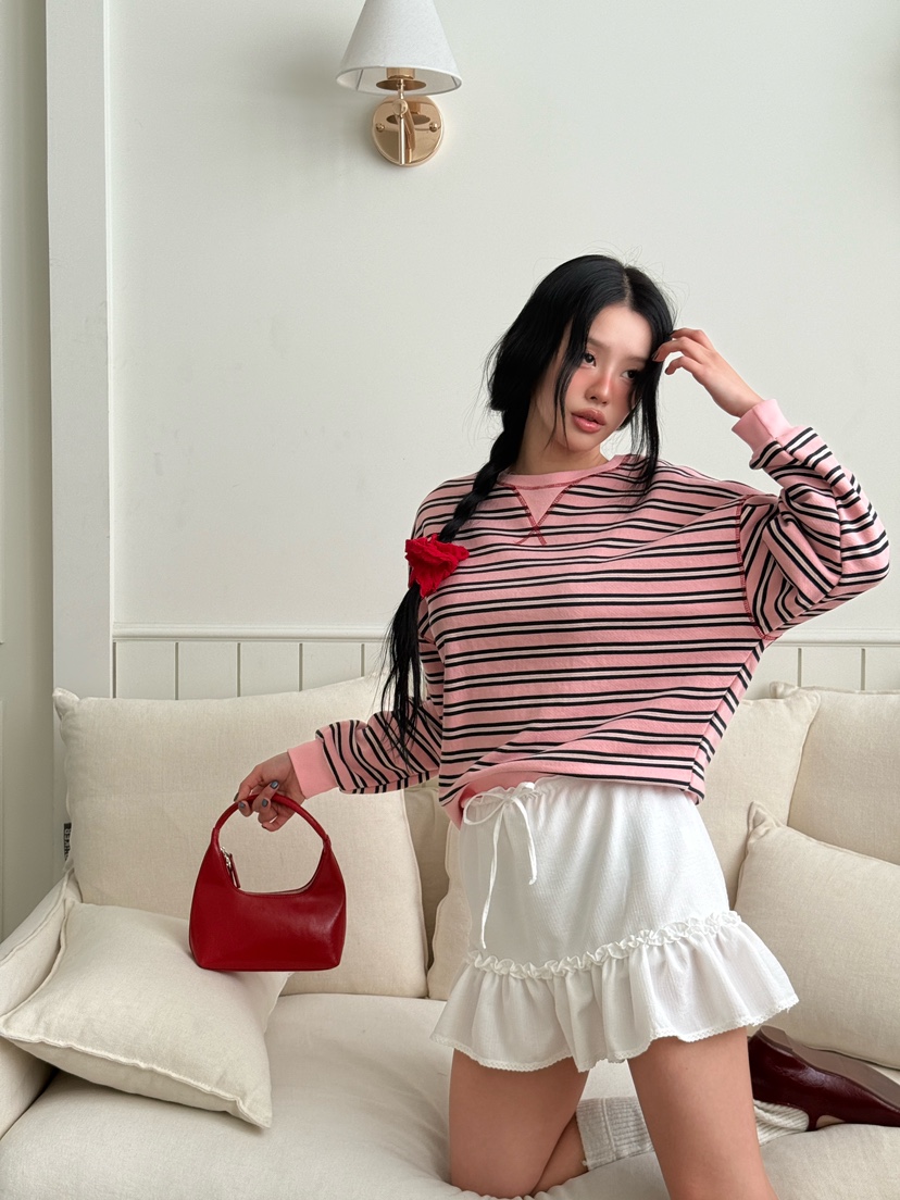 LAIVE東大門實拍女士新品時尚休閑職業26春夏熱賣真品衛衣LAIVE衛衣