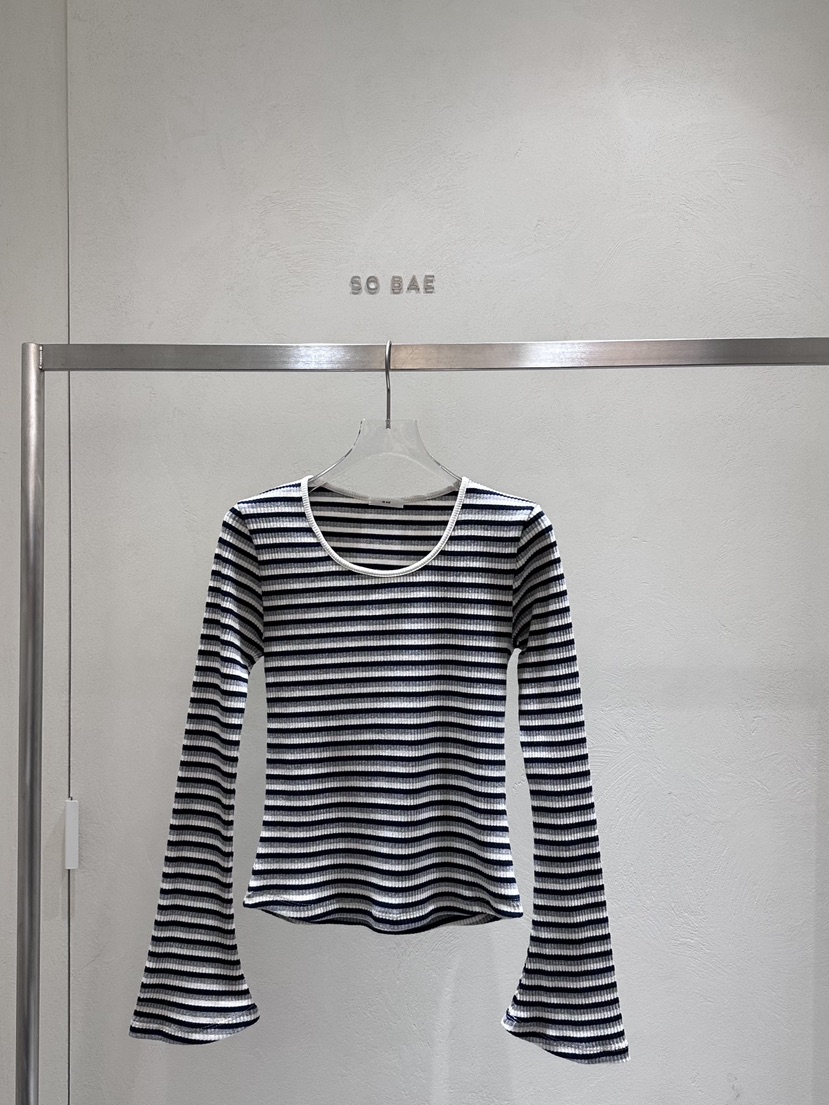 SO BAE東大門直郵女士新品休閑時尚人氣熱賣長袖T恤喇叭SO BAE長袖T恤圖色1