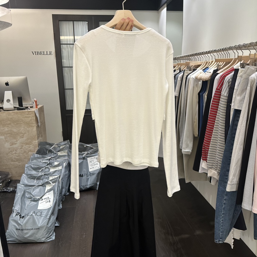 VIBELLE東大門實拍女裝新款職業休閑熱賣真品長袖T恤假兩件VIBELLE長袖T恤