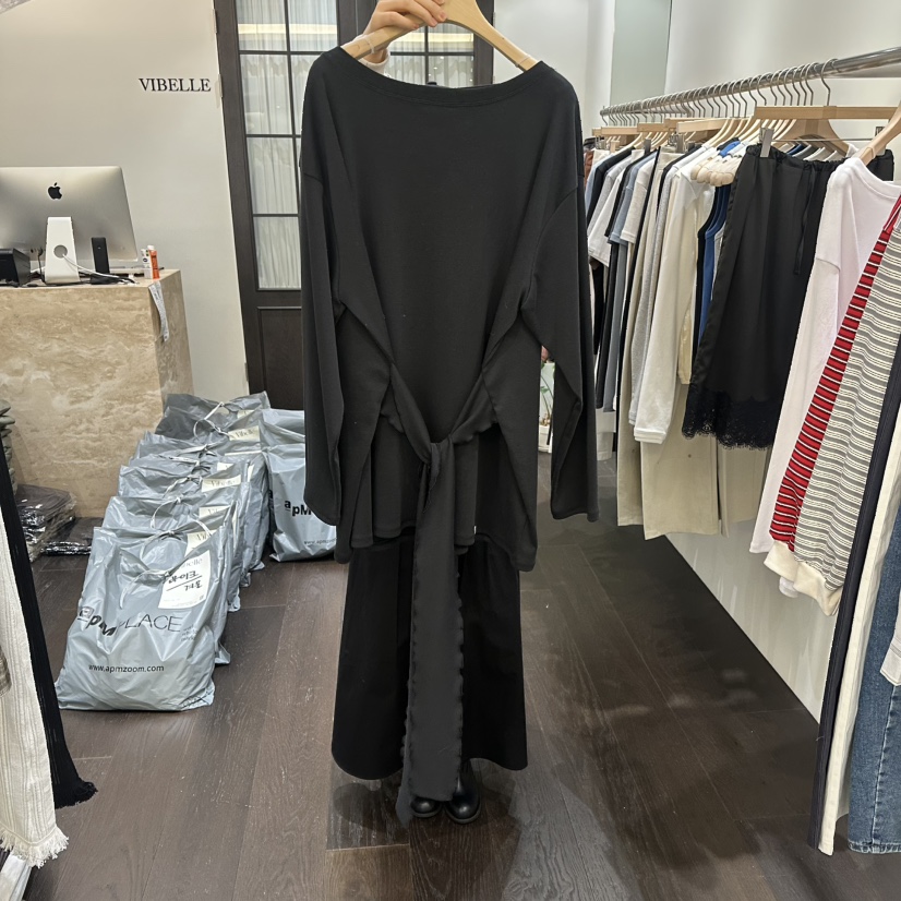 VIBELLE韓國直郵女士新款熱賣真品推薦26春夏時尚長袖T恤VIBELLE長袖T恤圖色2