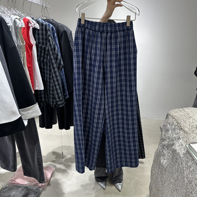 NEROLI 36韓國代購女士新款推薦時尚熱賣26春夏人氣休閑褲NEROLI 36休閑褲圖色2深藍色