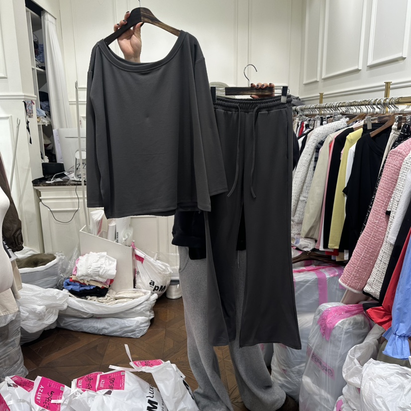 J.RITZY韓國代購女士新款人氣26春夏職業推薦真品套裝套裝J.RITZY套裝圖色2墨色