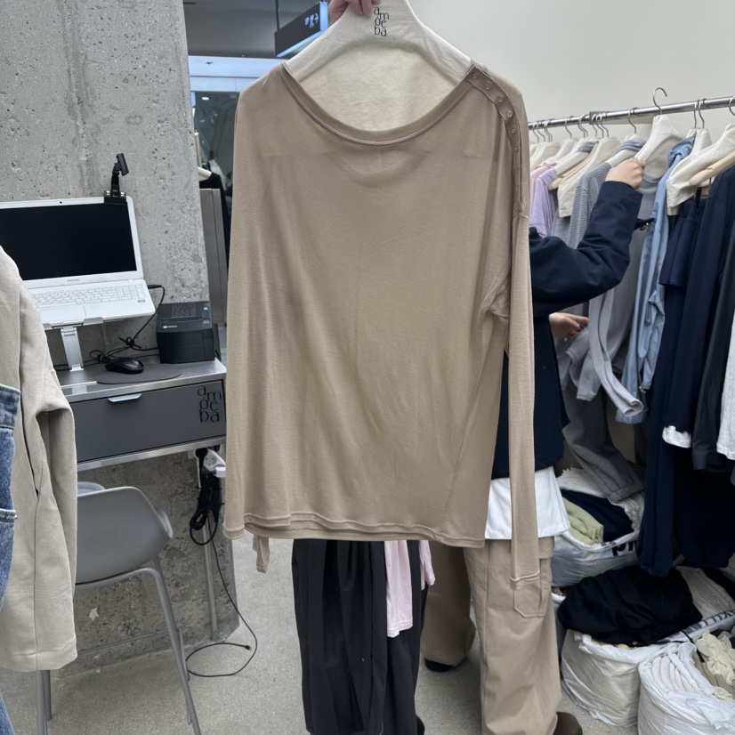 AMOEBA東大門實拍女士新品26春夏推薦熱賣休閑時尚長袖T恤AMOEBA長袖T恤圖色2