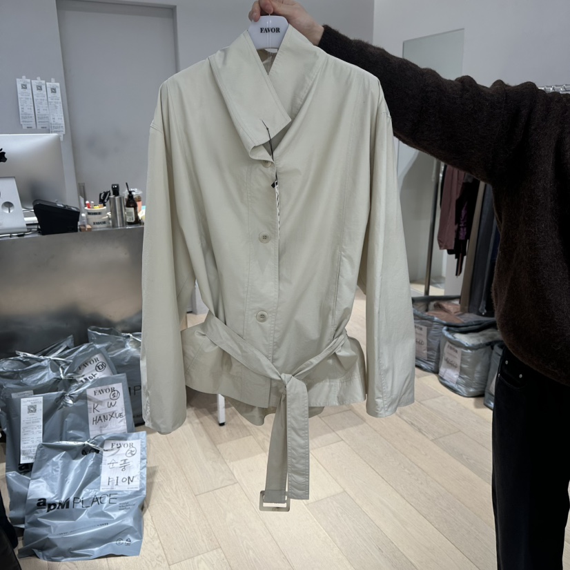 FAVOR-P韓國代購女士新款時尚休閑熱賣推薦真品夾克含腰帶FAVOR-P夾克圖色1