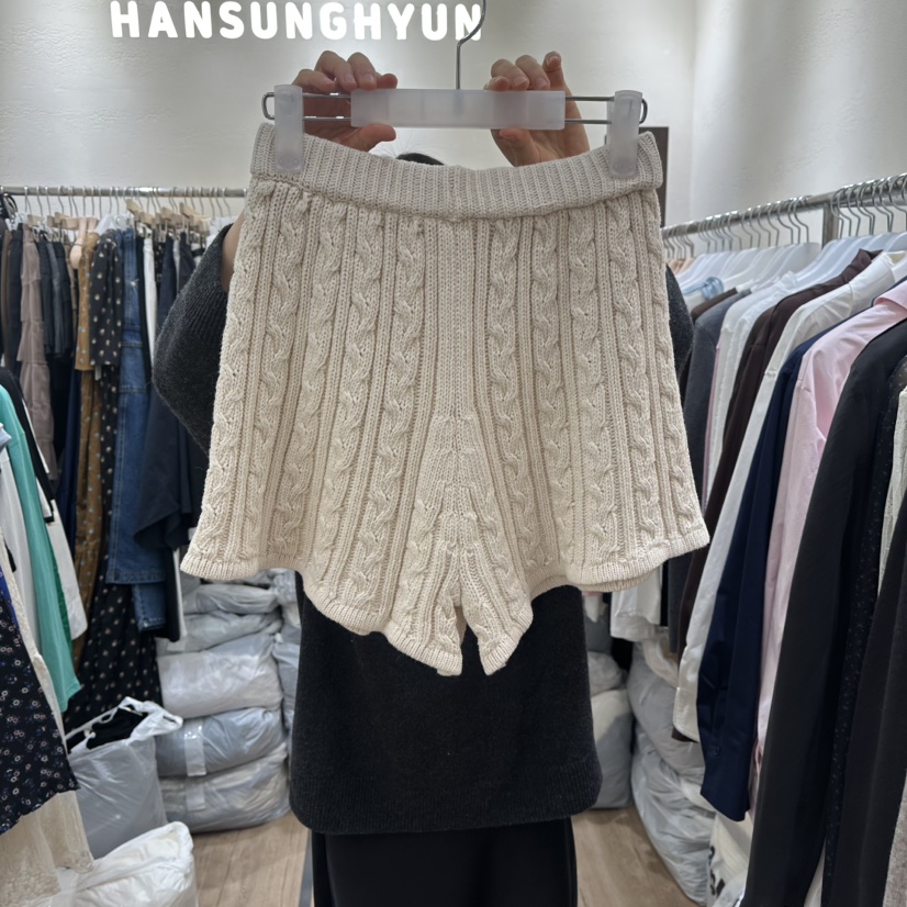 HANSUNGHYUN東大門代購女士新品推薦熱賣真品休閑職業短褲HANSUNGHYUN短褲圖色1