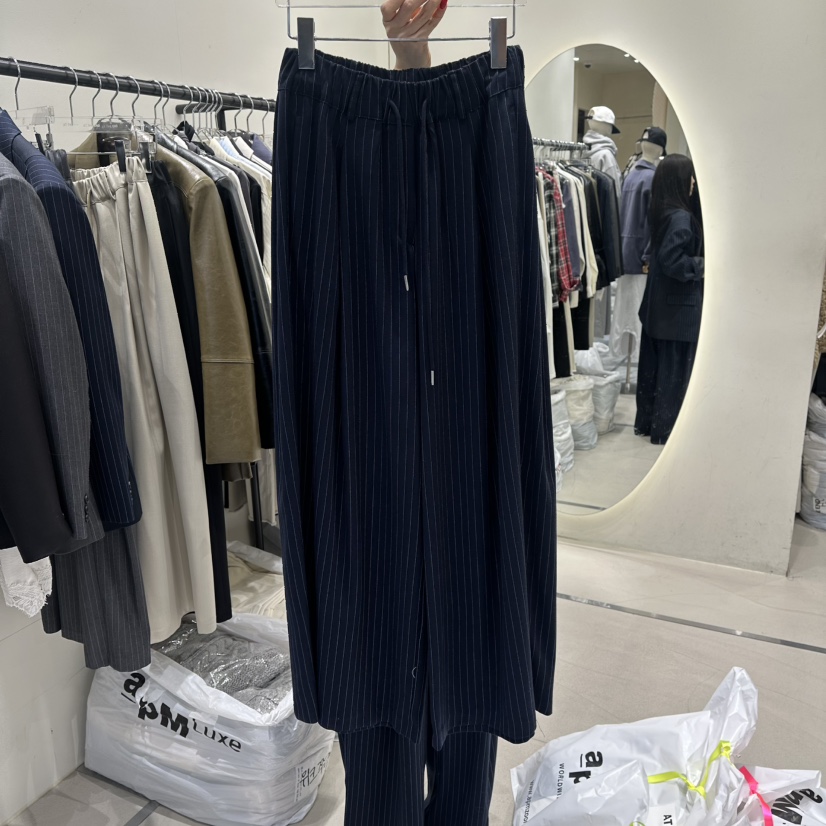 AT THE END韓國直郵女士新品26春夏職業休閑推薦休閑褲AT THE END休閑褲圖色3深藍色