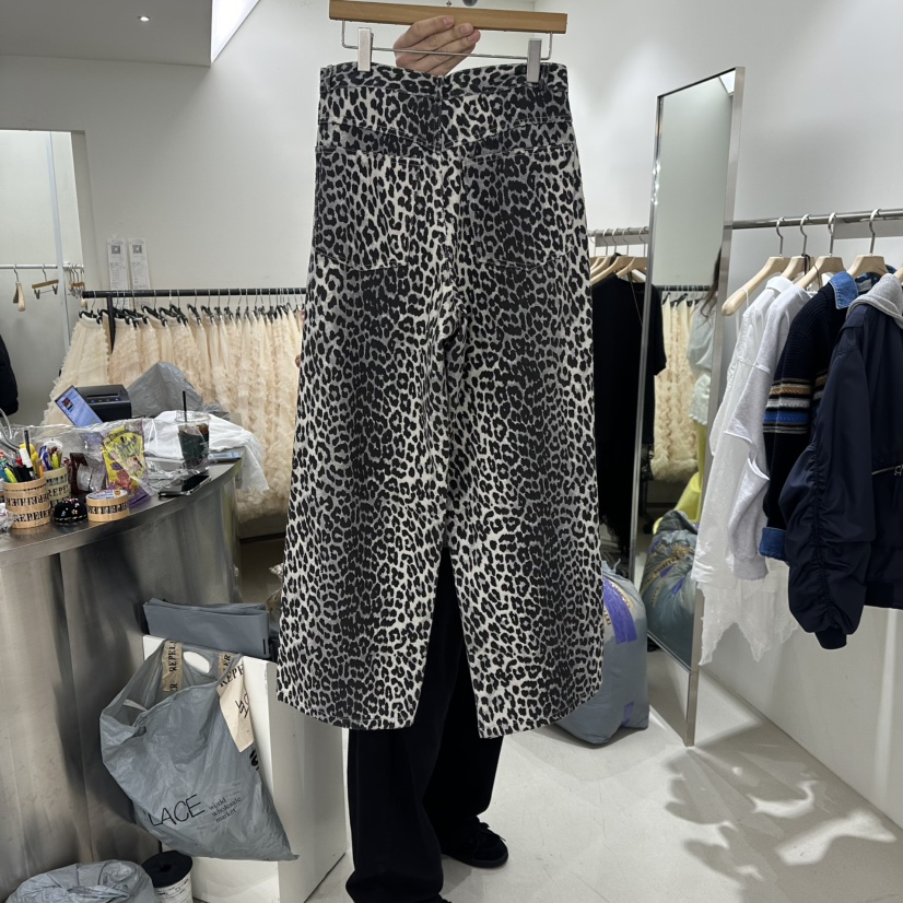 REPELLER東大門直郵女士新品休閑推薦時尚職業熱賣休閑褲REPELLER休閑褲