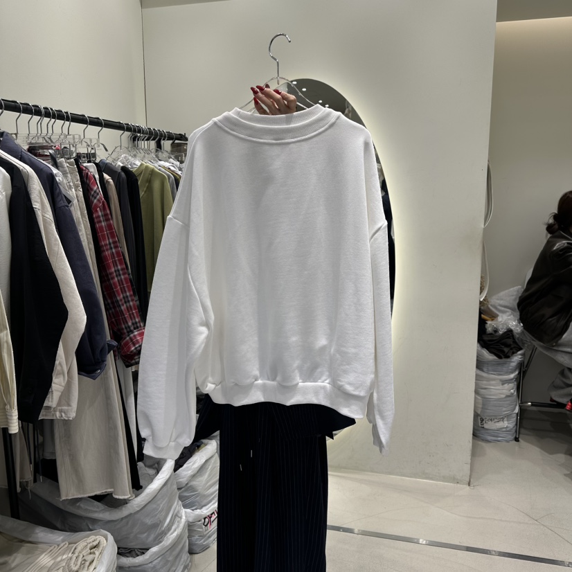 AT THE END韓國代購女士新款休閑人氣熱賣26春夏職業衛衣AT THE END衛衣