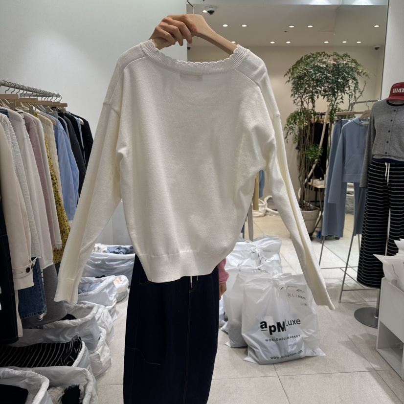 GRACIA東大門代購女士新品時尚人氣真品職業推薦針織衫V領GRACIA針織衫