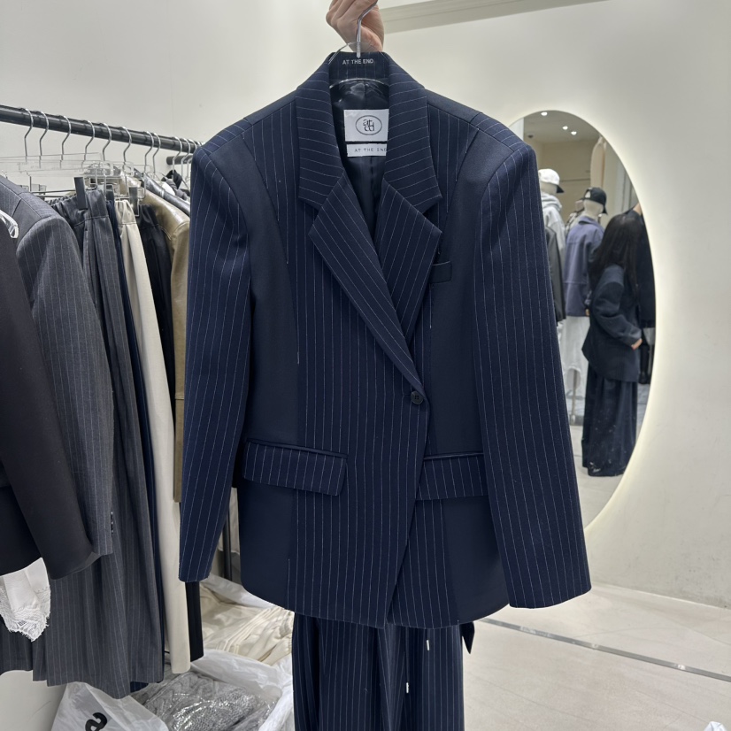 AT THE END東大門實拍女裝新款人氣熱賣真品26春夏夾克AT THE END夾克圖色2深藍色