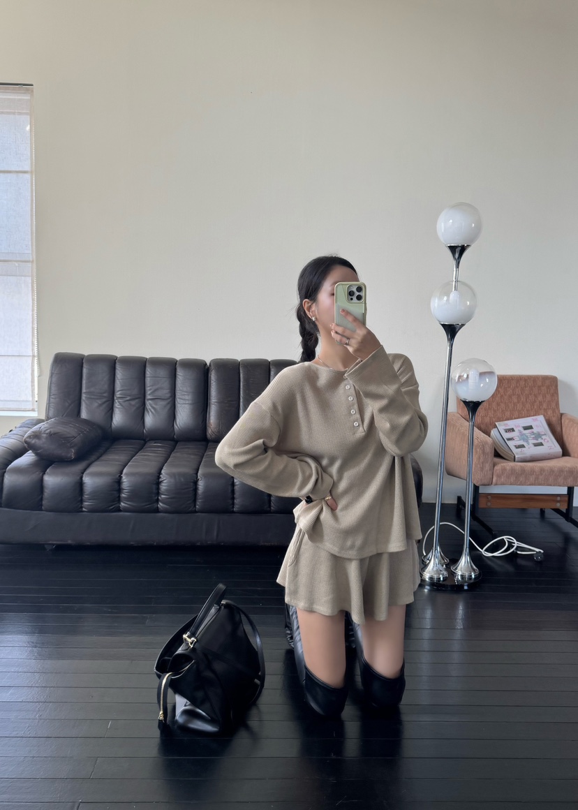 OUPPT東大門實拍女士新品人氣職業休閑真品時尚推薦長袖T恤OUPPT長袖T恤