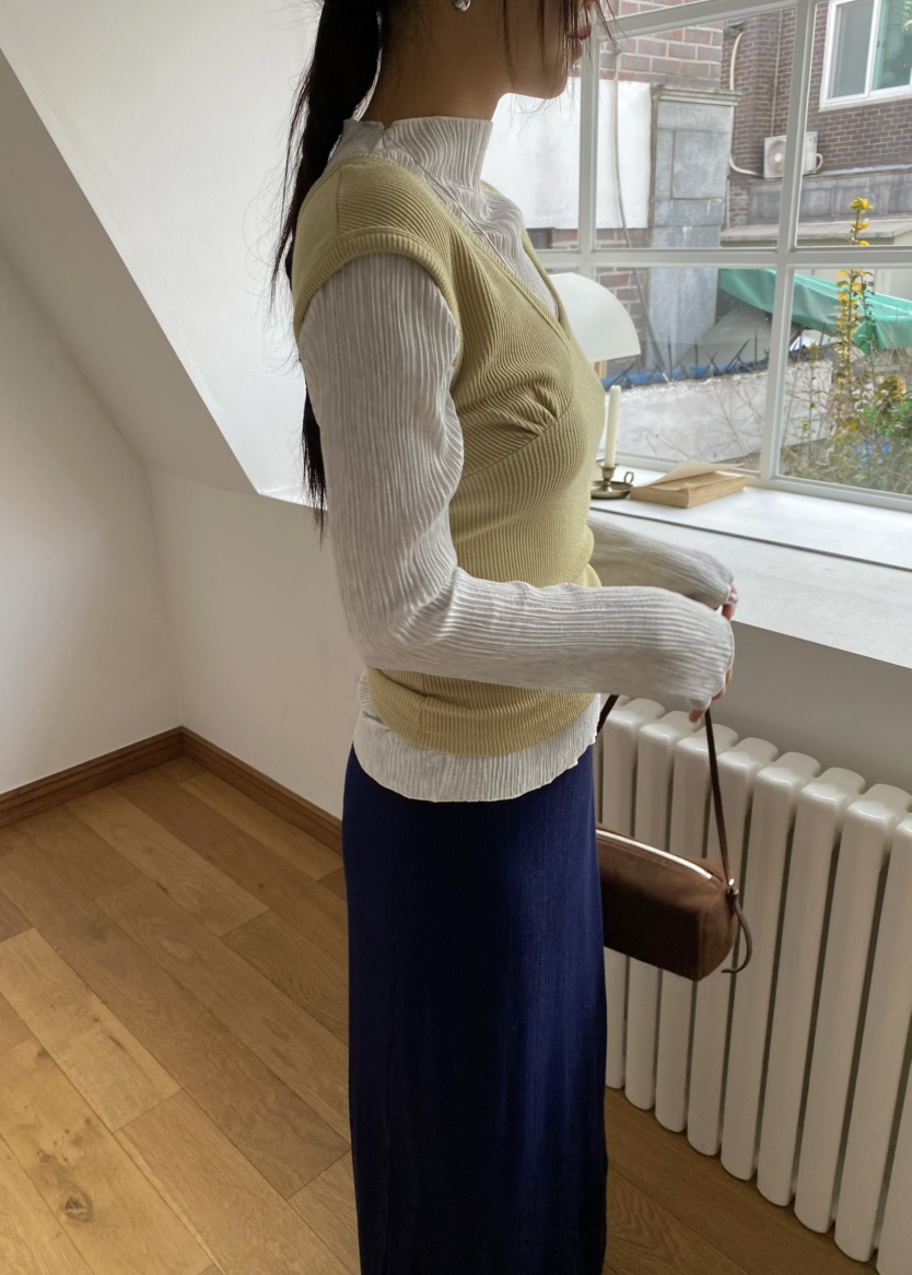 OUPPT東大門實拍女裝新品時尚熱賣26春夏人氣真品休閑T恤OUPPTT恤