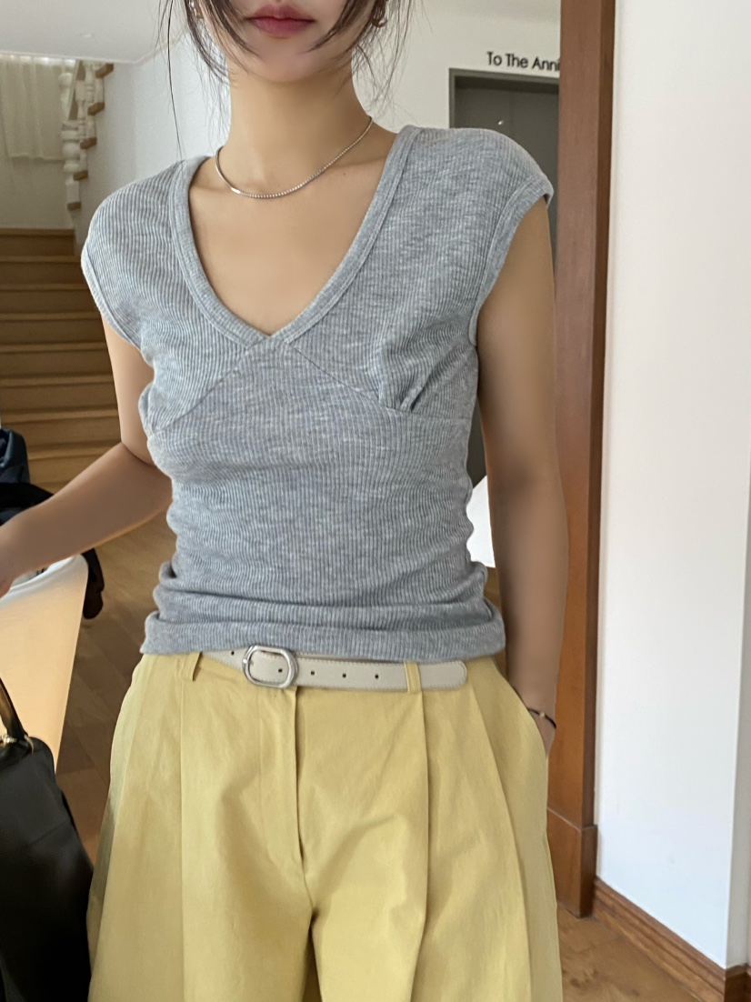 OUPPT東大門實拍女裝新品時尚熱賣26春夏人氣真品休閑T恤OUPPTT恤圖色2