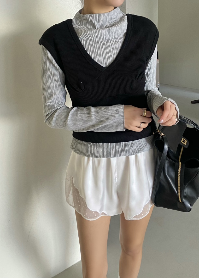 OUPPT東大門實拍女裝新品時尚熱賣26春夏人氣真品休閑T恤OUPPTT恤圖色3