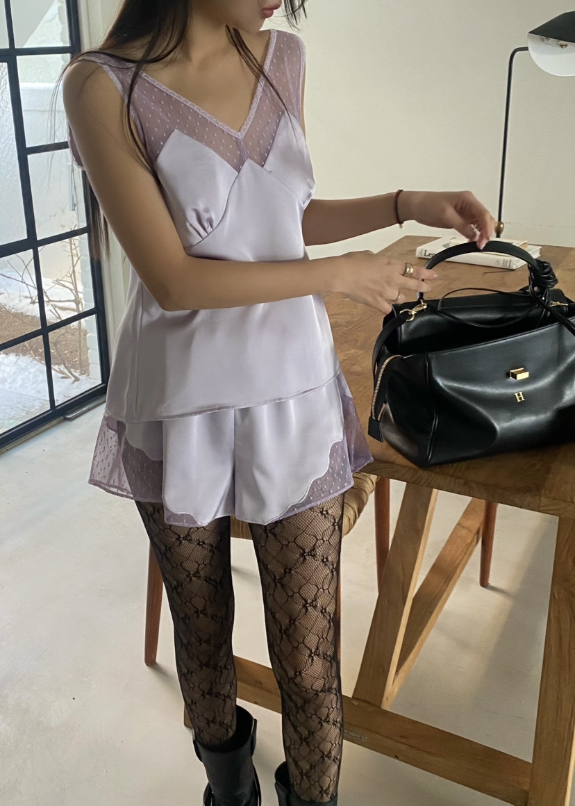 OUPPT東大門實拍女裝新款推薦人氣真品26春夏吊帶背心緞面OUPPT吊帶/背心圖色3