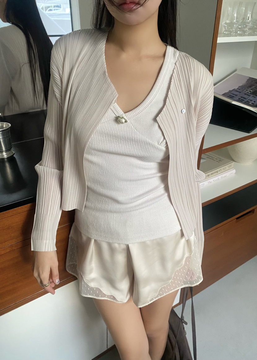 OUPPT東大門代購女裝新品人氣推薦休閑熱賣長袖T恤褶裥開衫OUPPT長袖T恤