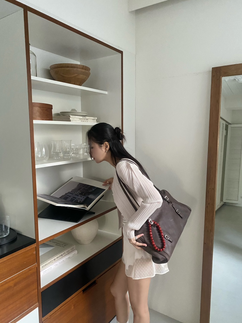 OUPPT東大門代購女裝新品人氣推薦休閑熱賣長袖T恤褶裥開衫OUPPT長袖T恤