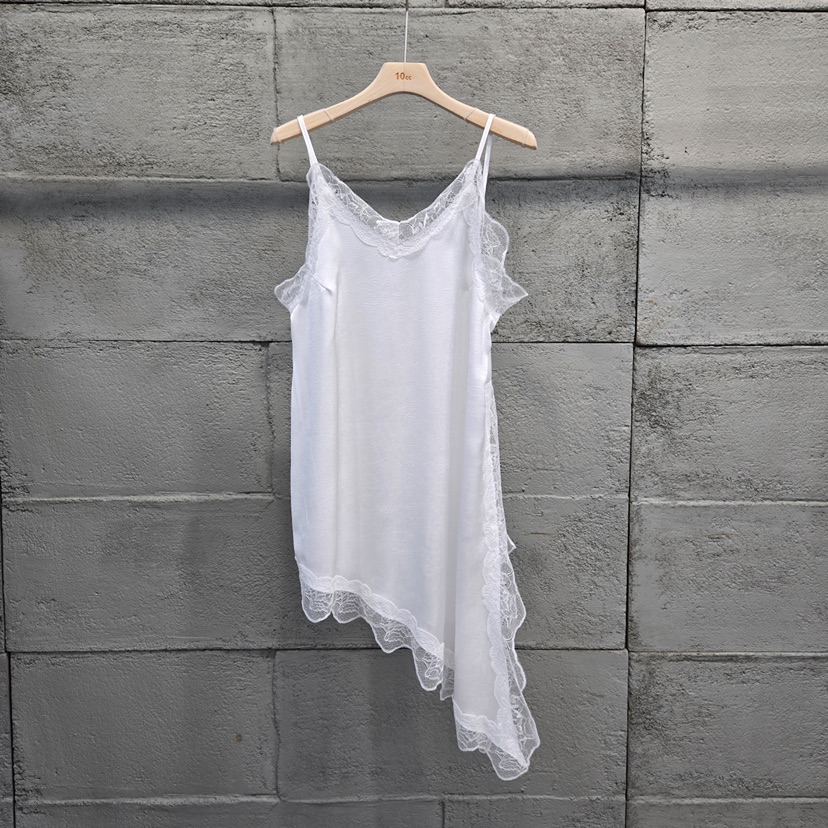 10CC韓國直郵女士新品真品熱賣休閑推薦吊帶背心不對稱蕾絲10CC吊帶/背心圖色1